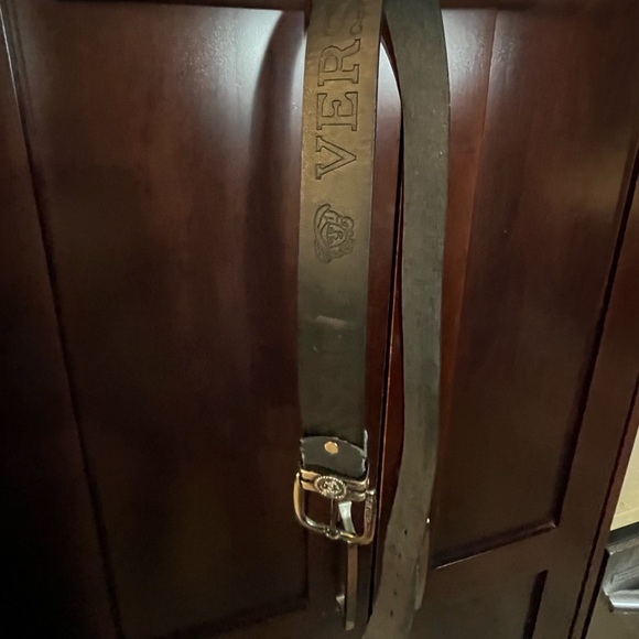 Men’s Versace belt - Picture 2 of 3